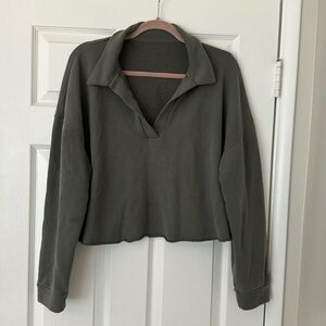 Vuori cropped hoodie